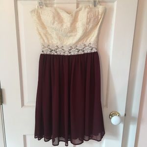MYSTIC Strapless Lace dress w Burgundy, Size M